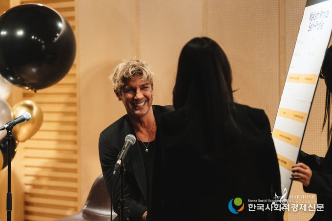(사진= 피아니스트 막심 므라비차)