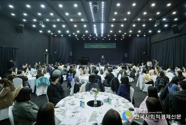 아산시 사회복지행정연구회 ‘2025년 송년의 밤’ 개최